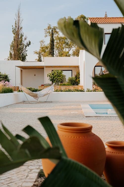 Courtyard hammock terracotta urns quinta cipreste algarve portugal padel 2