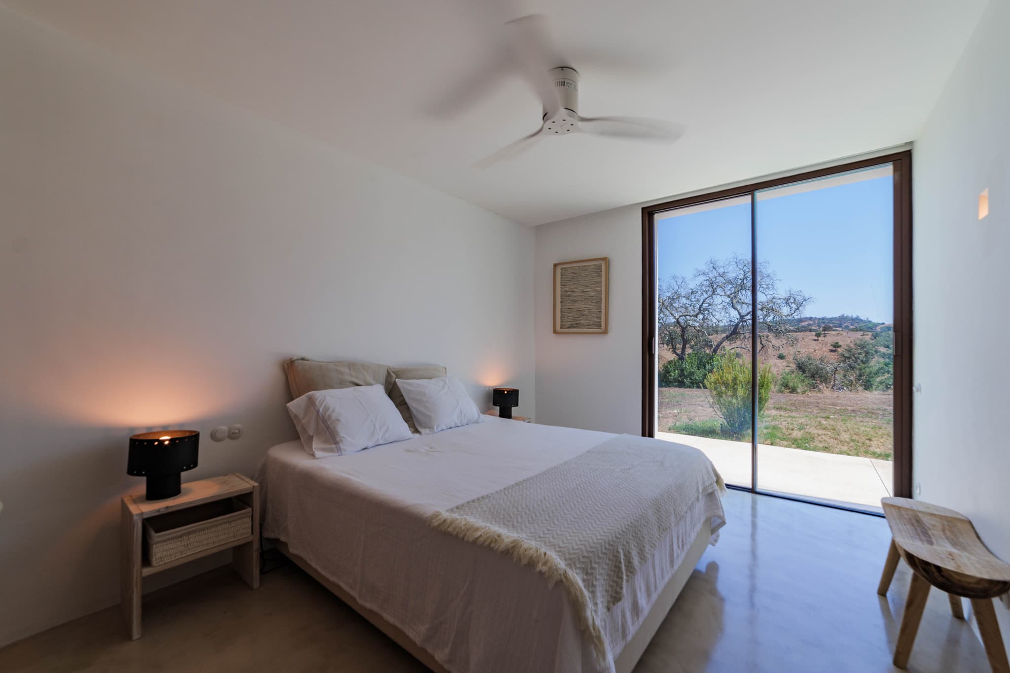 Bedroom ceiling fan garden view villa quail comporta portugal padel